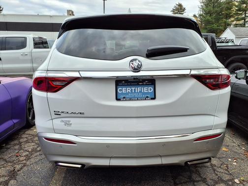 2023 Buick Enclave Essence AWD