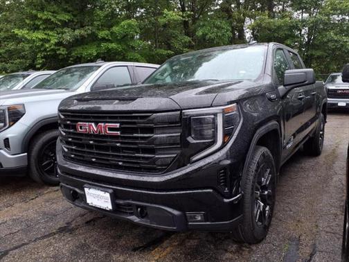 2025 GMC Sierra 1500 Elevation