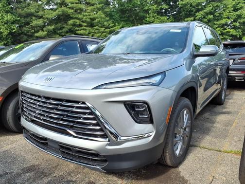 Moonstone Gray Metallic 2026 Buick Enclave Preferred FWD
