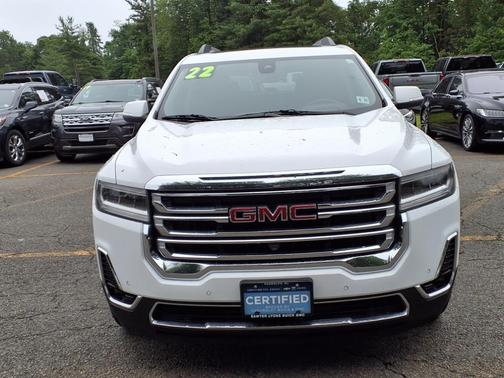 2022 GMC Acadia SLT