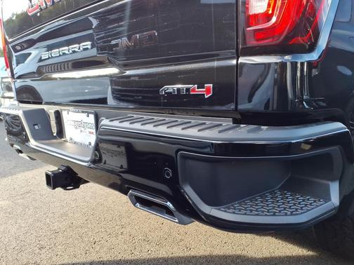 Onyx Black 2026 GMC Sierra 1500 AT4