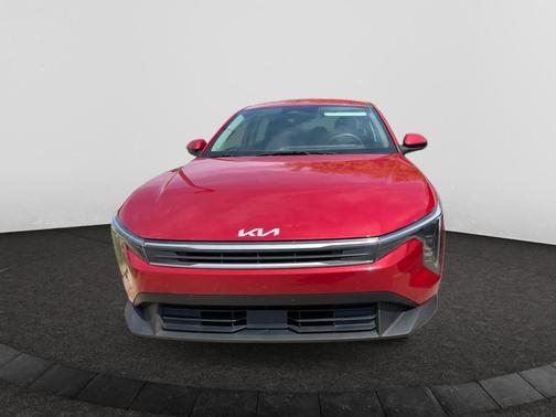 Currant Red 2025 Kia K4 LXS