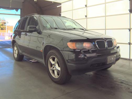 2003 BMW X5 3.0i