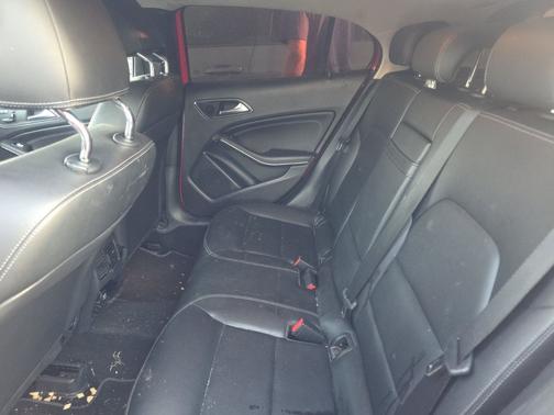 2015 Mercedes-Benz GLA-Class 