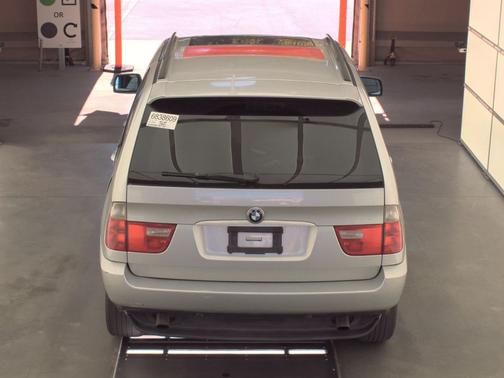2005 BMW X5 3.0i