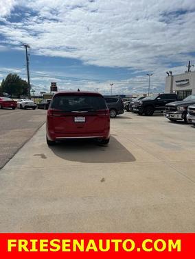 2025 Chrysler Pacifica L