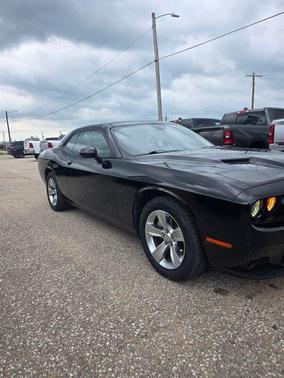 Pitch Black Clearcoat 2021 Dodge Challenger SXT