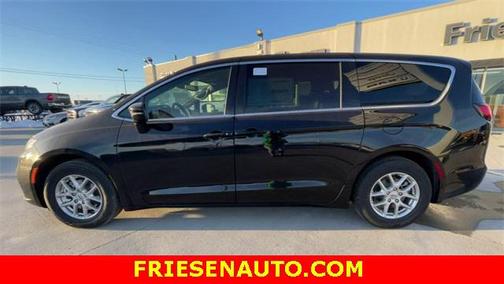 2025 Chrysler Pacifica L
