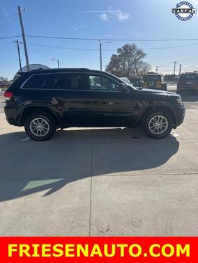2019 Jeep Grand Cherokee Laredo