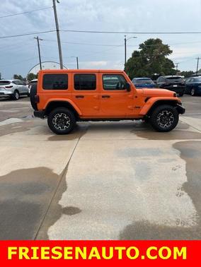 2025 Jeep Wrangler 4-Door Sahara 4x4