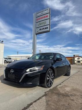 2023 Nissan Altima 2.5 SL