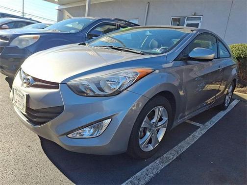 2013 Hyundai ELANTRA GS