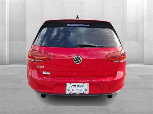 2015 Volkswagen Golf GTI 