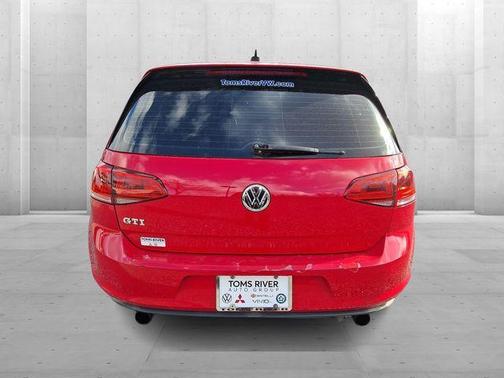 2015 Volkswagen Golf GTI 