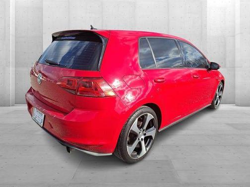 2015 Volkswagen Golf GTI 