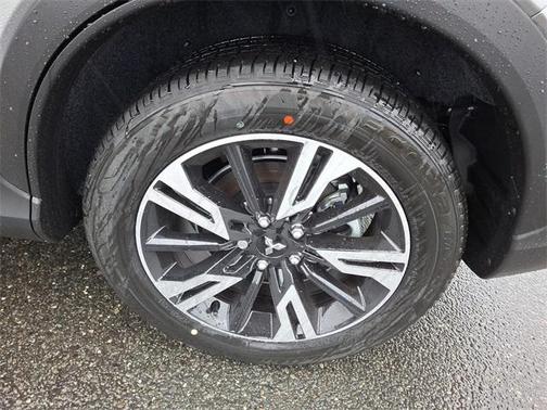 2025 Mitsubishi Eclipse Cross SE