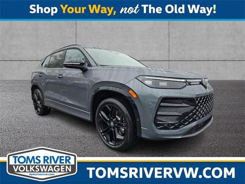2025 Volkswagen Tiguan 2.0T SE R-Line Black
