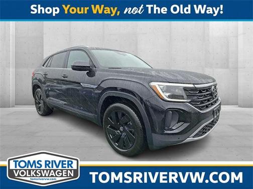 2026 Volkswagen Atlas Cross Sport 2.0T SE w/Technology