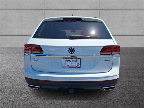 2022 Volkswagen Atlas 3.6L SE w/Technology