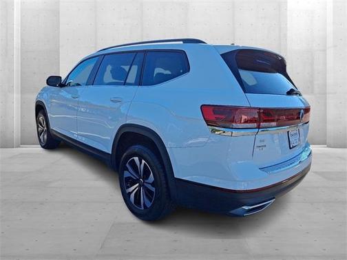2024 Volkswagen Atlas 2.0T SE