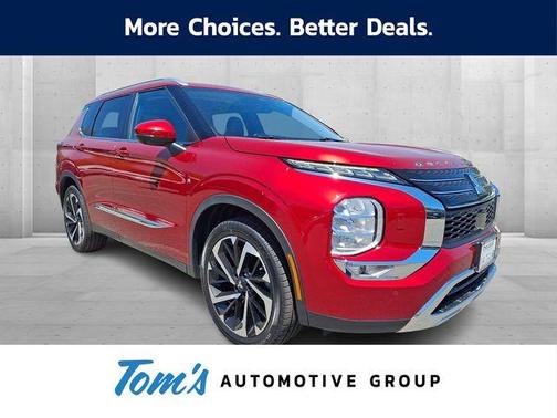 Diamond Red 2022 Mitsubishi Outlander SE