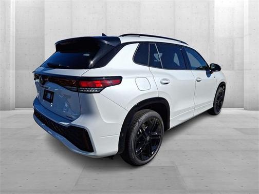 2025 Volkswagen Tiguan 2.0T SE R-Line Black