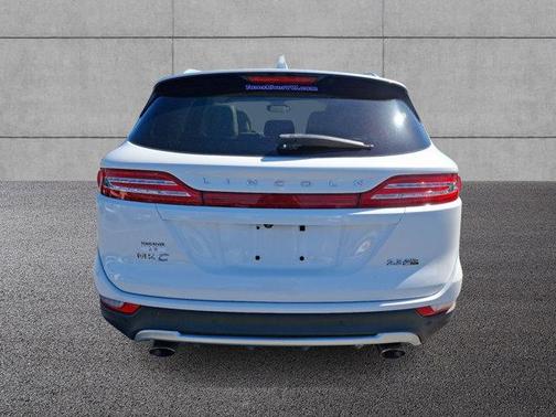 2015 Lincoln MKC Base