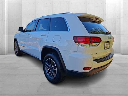 2020 Jeep Grand Cherokee Laredo