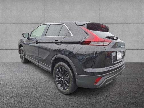 2025 Mitsubishi Eclipse Cross LE