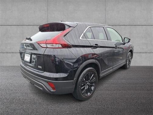 2025 Mitsubishi Eclipse Cross LE