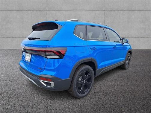 2025 Volkswagen Taos 1.5T SEL