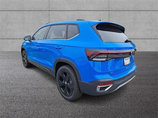 2025 Volkswagen Taos 1.5T SEL