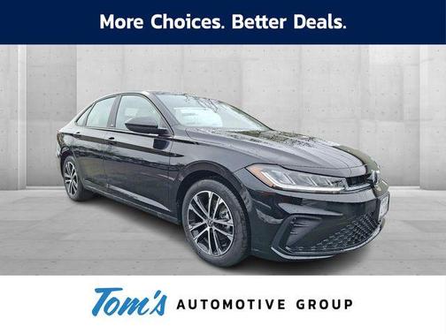 Deep Black Pearl Effect 2026 Volkswagen Jetta 1.5T Sport