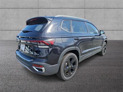 2025 Volkswagen Taos 1.5T SEL