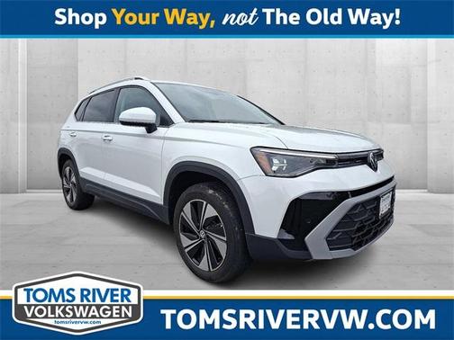 2025 Volkswagen Taos 1.5T SE