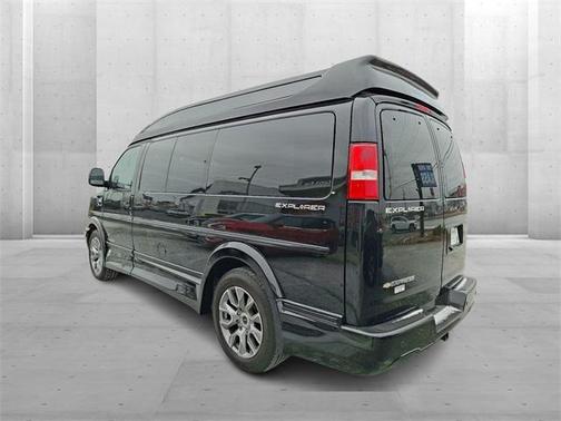 2022 Chevrolet Express 2500 Work Van