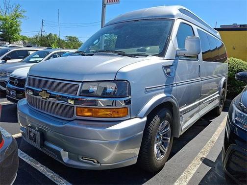 2022 Chevrolet Express 2500 Work Van