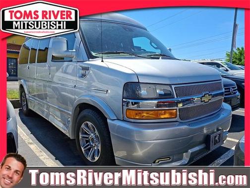 2022 Chevrolet Express 2500 Work Van