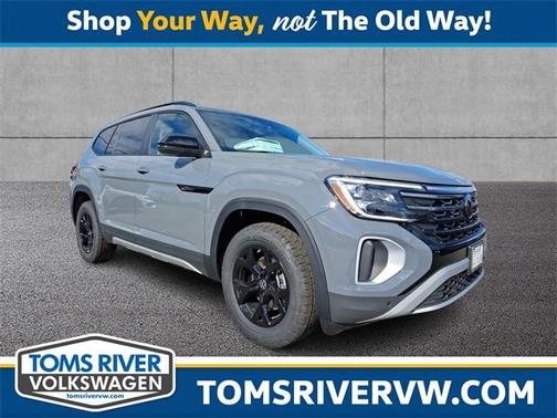 2025 Volkswagen Atlas 2.0T Peak Edition
