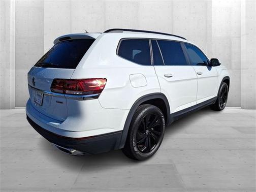 2022 Volkswagen Atlas 3.6L SE w/Technology