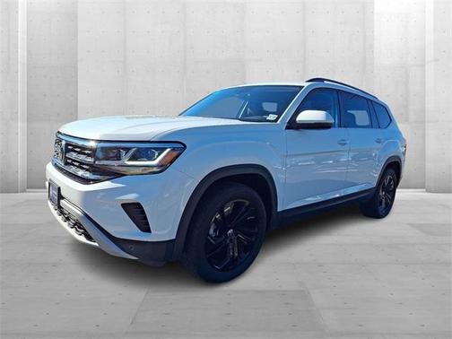 2022 Volkswagen Atlas 3.6L SE w/Technology