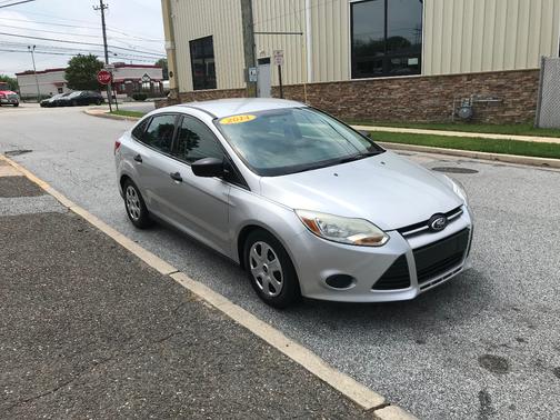 2014 Ford Focus S
