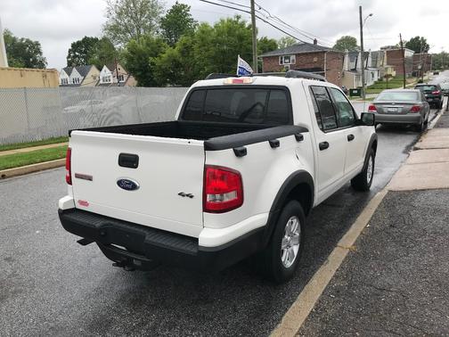 2010 Ford Explorer Sport Trac XLT