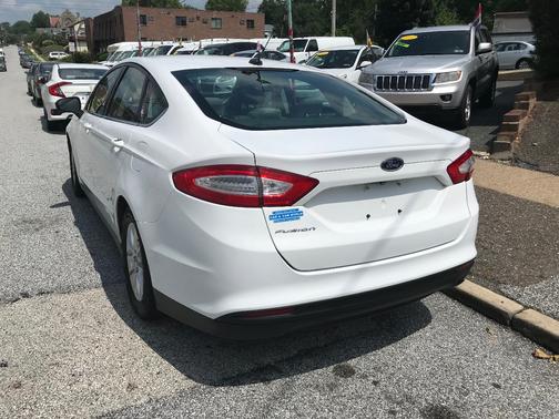 2016 Ford Fusion S