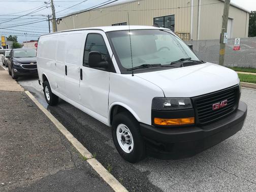2021 GMC Savana 2500