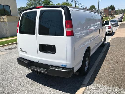 2011 Chevrolet Express 2500 Cargo