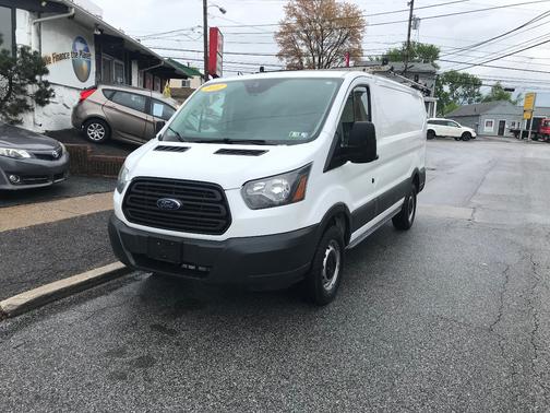 2017 Ford Transit-250 Base w/60/40 Pass-Side Cargo-Doors