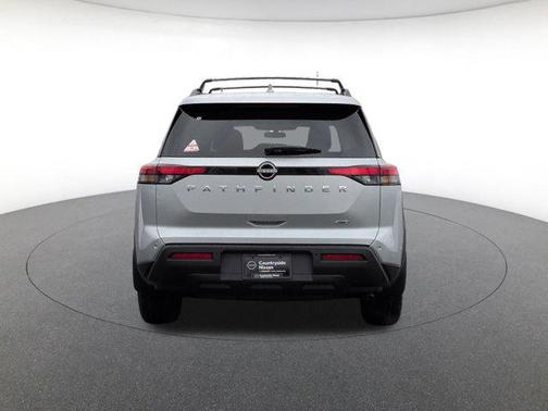 2025 Nissan Pathfinder SV 4WD