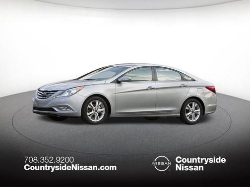 Pearl White 2011 Hyundai SONATA Limited