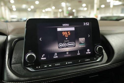 2022 Nissan Rogue S